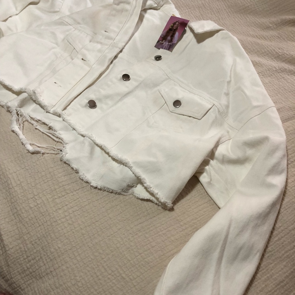 Molly Green white crop Onyx denim jacket size M